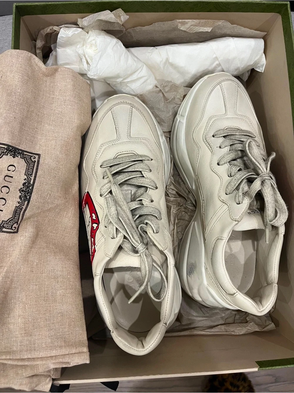 Gucci cream leather